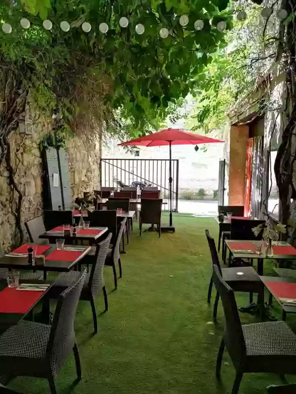 La Cour de Caro - Restaurant Avignon - restaurant Méditérranéen AVIGNON